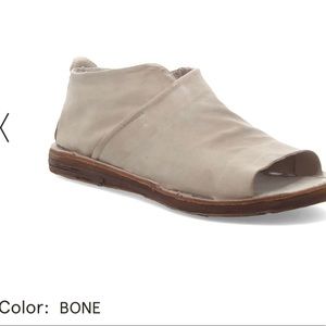 AS98 Reilly sandal -BNWT